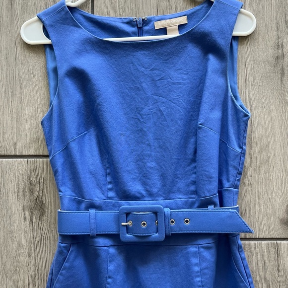 Banana Republic Sleeveless Belted Midi Dress in Blue - Picture 2 of 8